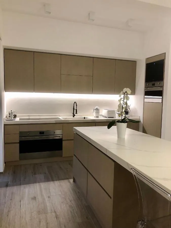 Bed & Breakfast Gonzaga Guest House Naples Italy